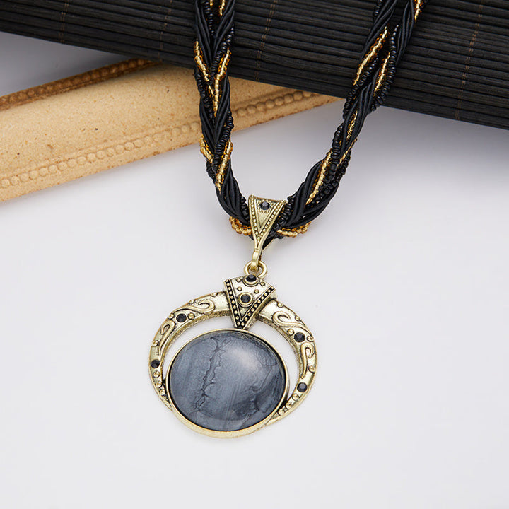 Boho ripatsiga kaelakee