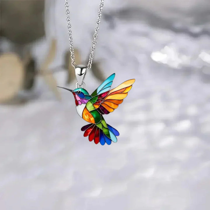 Kaunis kolibri kaelakee